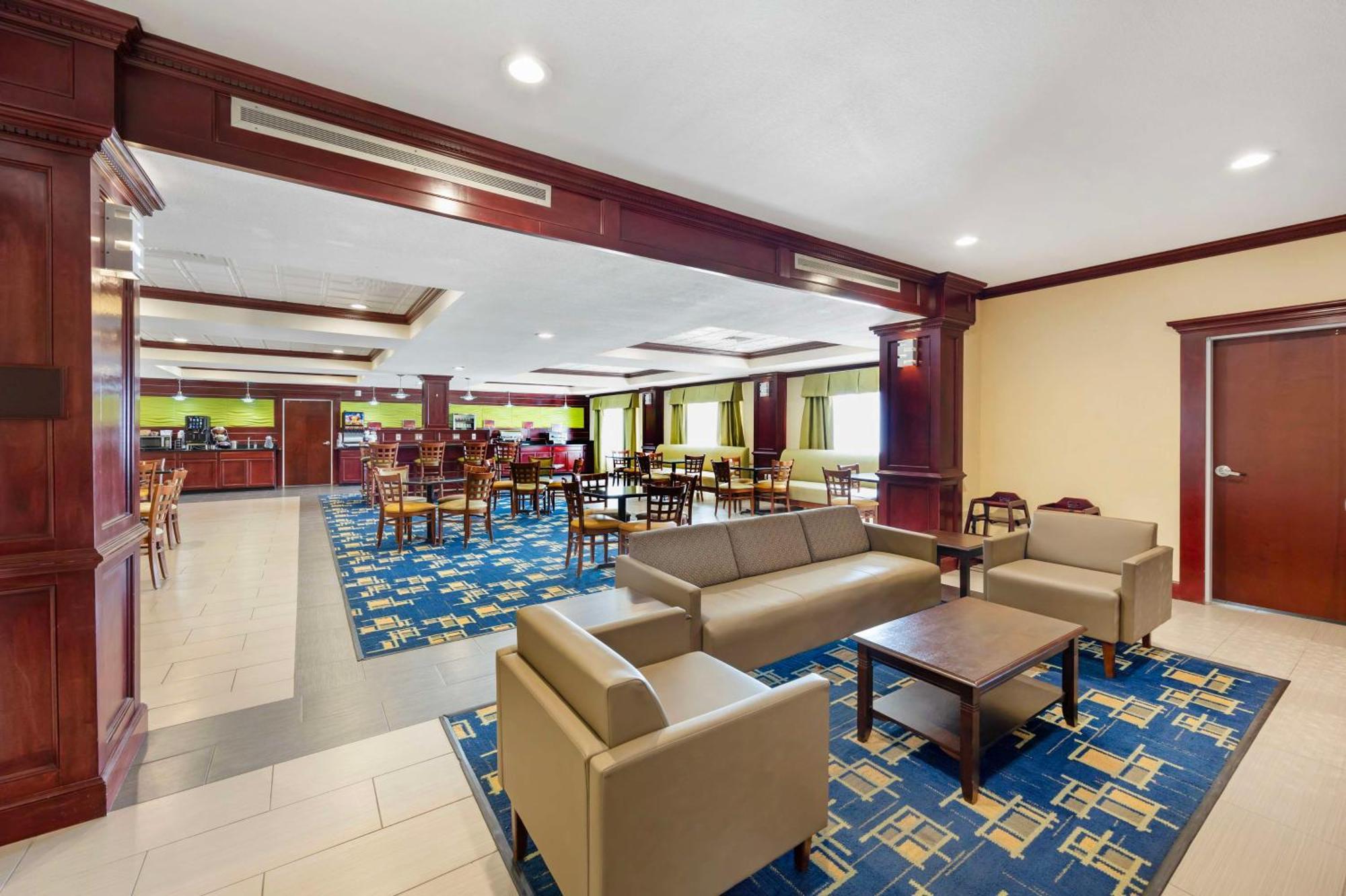 Best Western Plus Pratt Exterior foto
